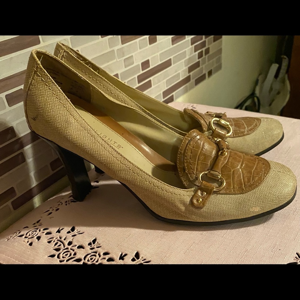Beautiful heel and very comfortable